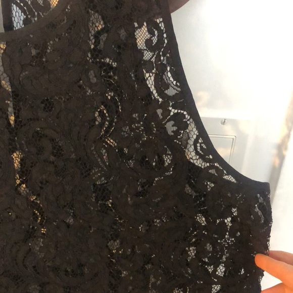 Wilfred lace shear top - Picture 3 of 5